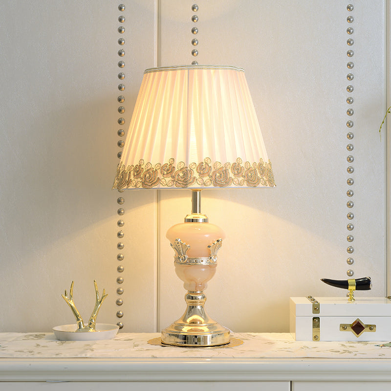 Lampe à table conique de style pays