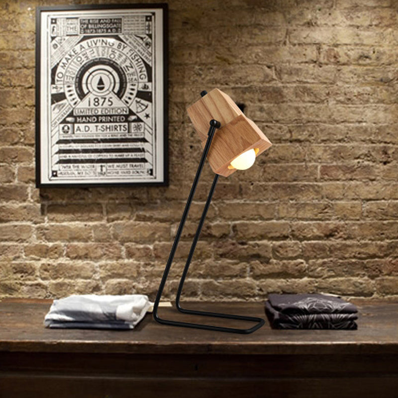 Zwarte trapezoid nachttafellamp boerderij houten led slaapkamer nachtkastje licht met schuine basis