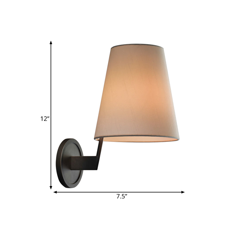 Accesorio de iluminación de la exploración cónica retro 1 luz de pared de sombra de tela de bombilla en negro para corredor