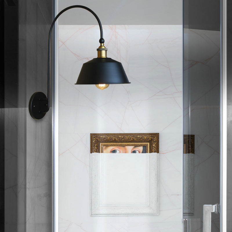 Retro -Stil Scheune/sich verjüngter Schatten Wandleuchte 10 "/14" W 1 LICHT METALLIC SCHLAFTE LELLEN mit gewölktem Arm in Schwarz