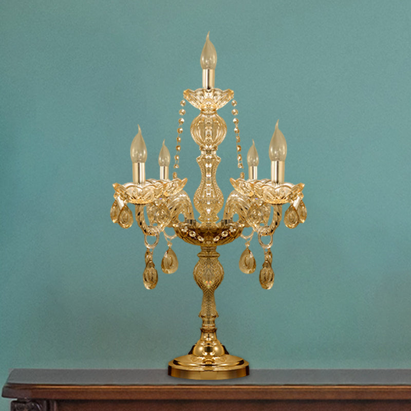 5/6 têtes Candelabra Table Light Traditional Gold Crystal Droplets Tablette de nuit avec / Sans nuance de tissu de cloche blanche