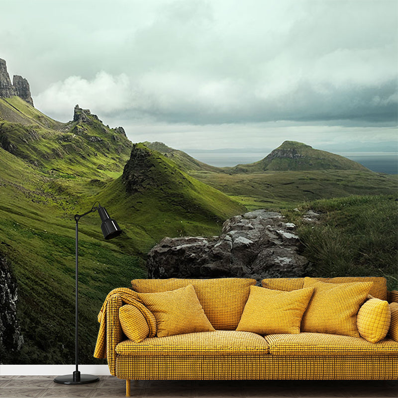 Green Mountainside Scenery Mural Wallpaper Moisture Resistant Wall Covering for Home