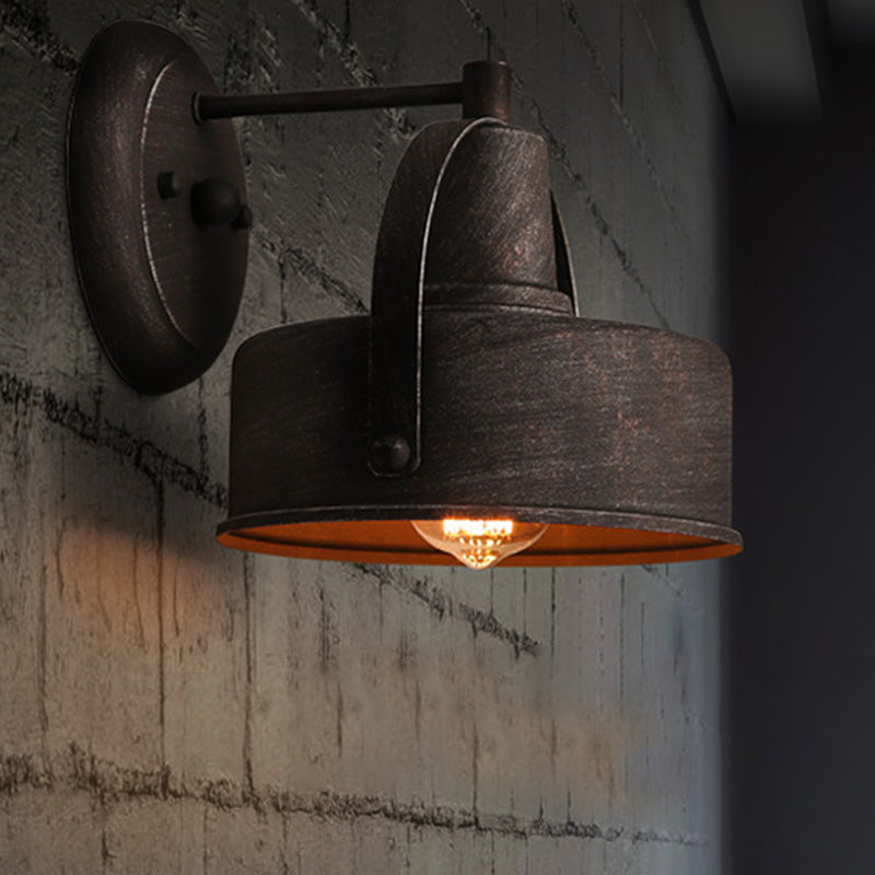 Metal antiguo Black Black Spline Drum/trompeta Tombra de lámpara de pared rústica de 1 luz de 1 luces