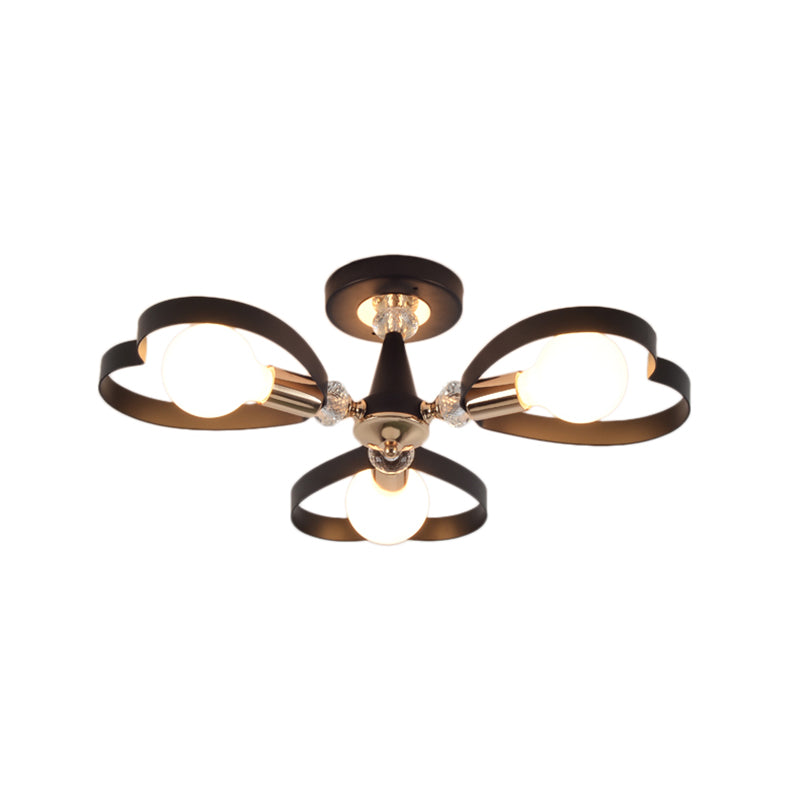 Lámpara de techo de metal moderna de 3/6 cabezas de sombra de corazón de sembrado con pluma de metal moderna con bola de cristal transparente en negro