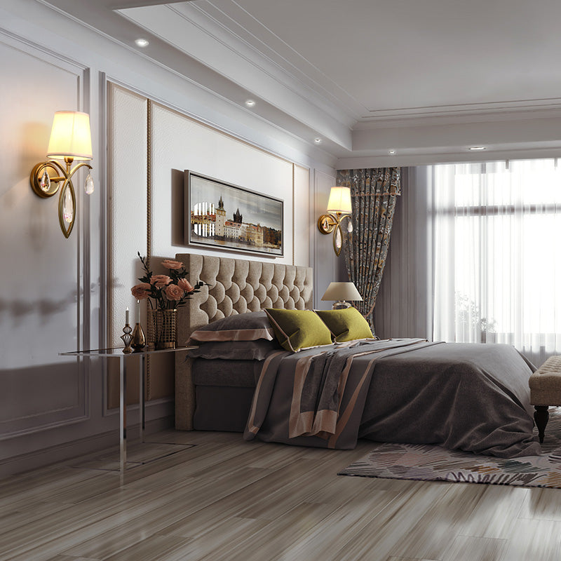 1 luce da parete conico leggera moderna fonce in tessuto elegante con lacrima cristallo deco in ottone per camera da letto