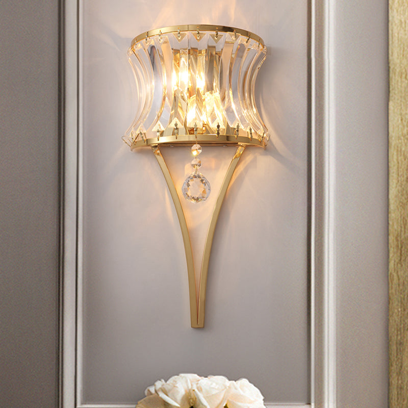 Drum Drum Metal Wall Light Vintage Style Golden 2 Lights Lampe Sconce avec un prisme de cristal clair