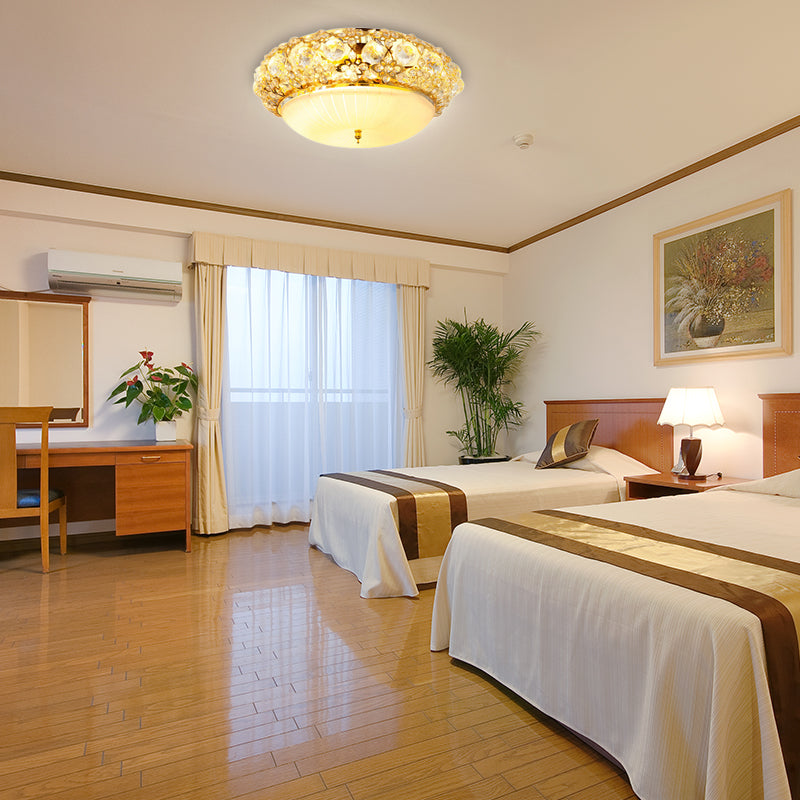 Plafonnier semi-monté moderne en cristal transparent avec diffuseur en verre opale, doré, 15 / 19 po