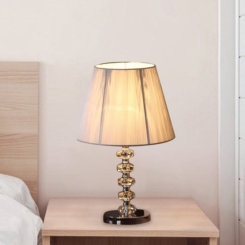 Lampada notturna di cristallo sfaccettato classico 1 scrivania camera da letto in lampadina in cromo con tonalità in tessuto conico