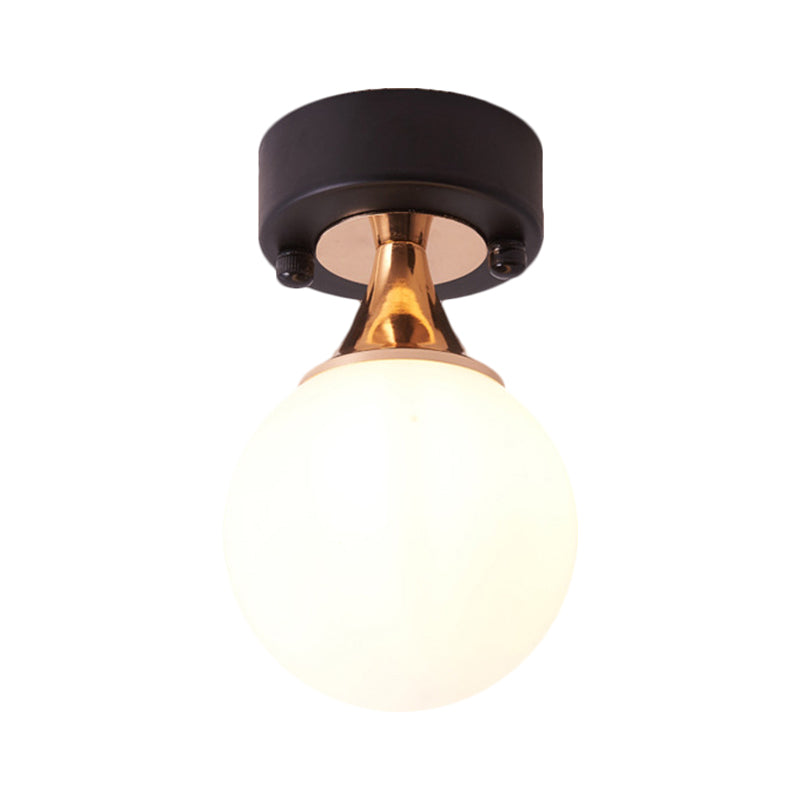 Singola lampadina nera a incasso Lampada Loft Style Milky Glass Bubble Apparecchio montato a soffitto