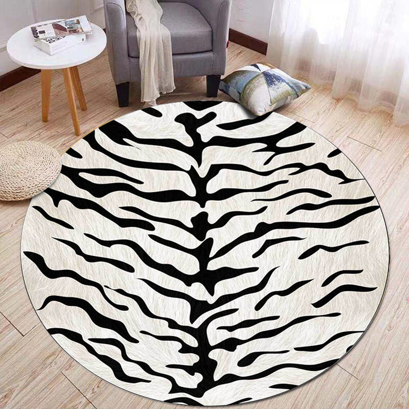 Black and White Contemporary Rug Polyester Tiger Skin Print Rug Washable Non-Slip Backing Carpet for Living Room