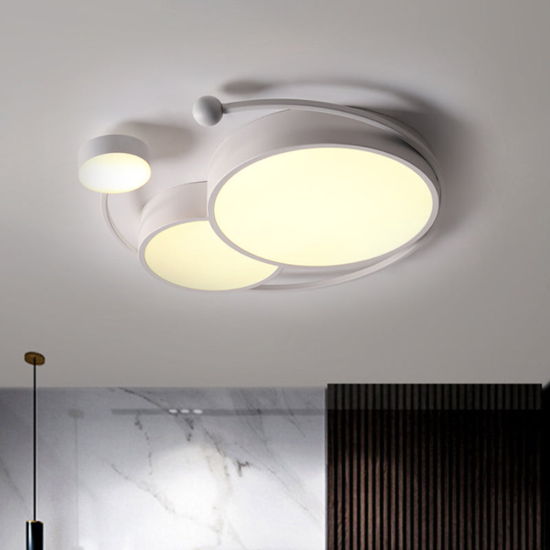 White LED Circular Close to Ceiling Lamp Simplicity Metallic Flushmount Lighting in Warm/White/3 Color Light