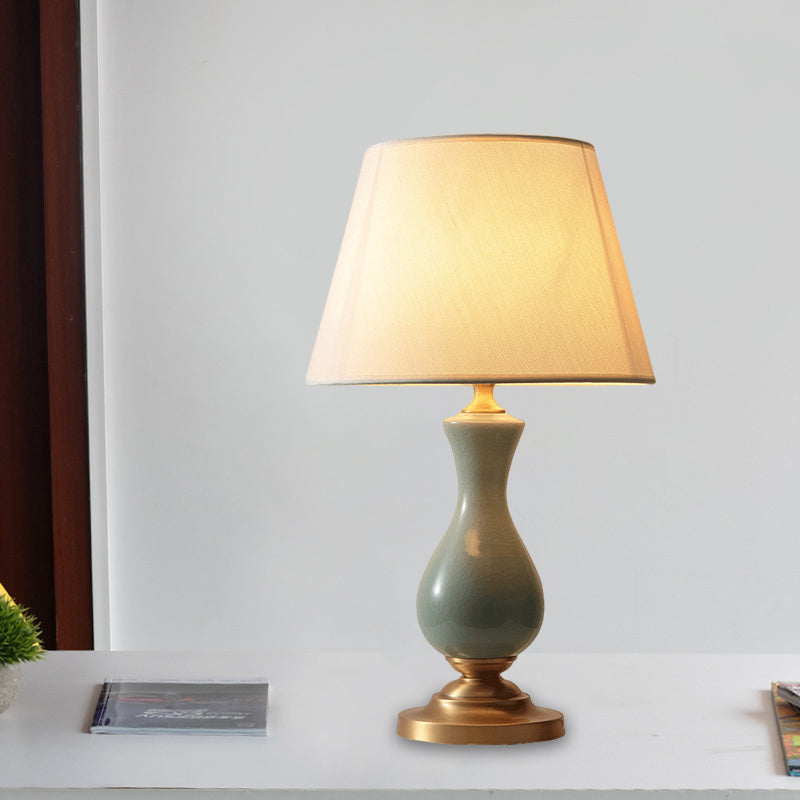 Lámpara de lectura blanca de tela Luz singular de luz antigüedad con decoración de calabaza verde