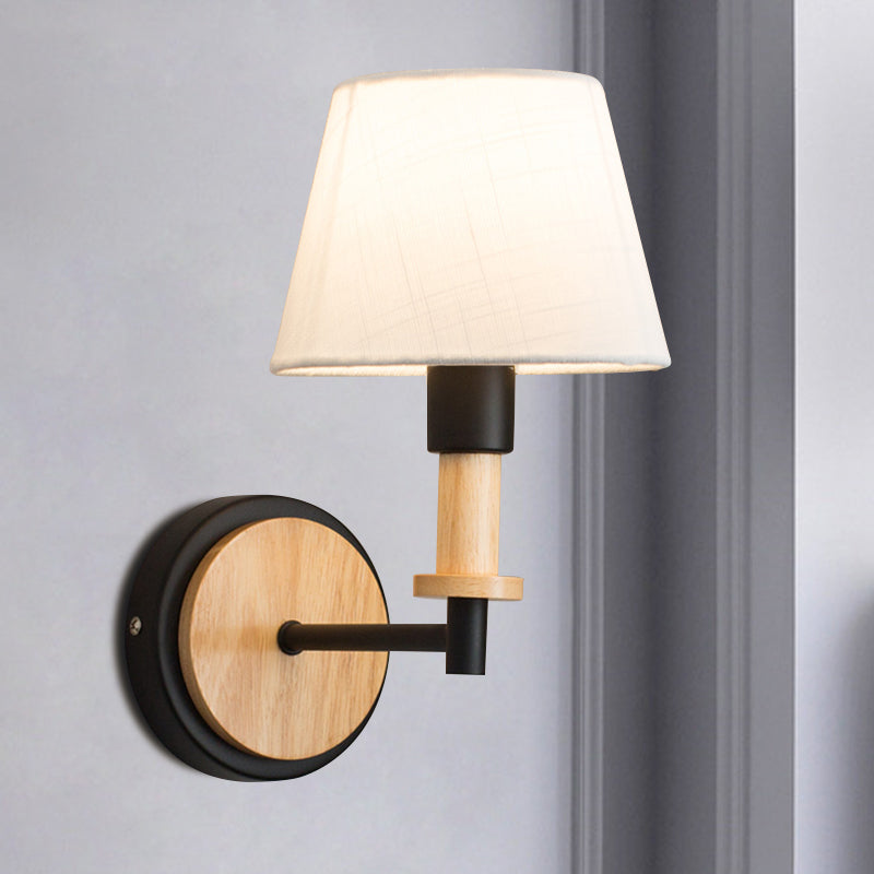Luz de montaje de pared de tela cónica Nordic 1 bomba lámpara de pared negra/blanca con brazo en ángulo recto en blanco/luz beige