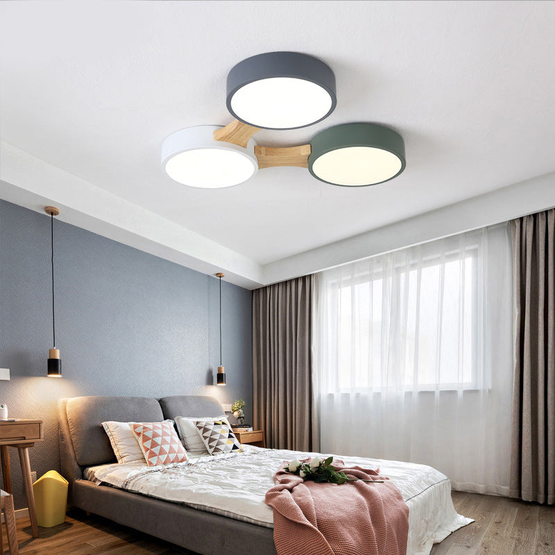 Wood and Metal Round Flush Ceiling Light Nordic 3/4/5 Lights Grey Ceiling Flush for Bedroom in Warm/White