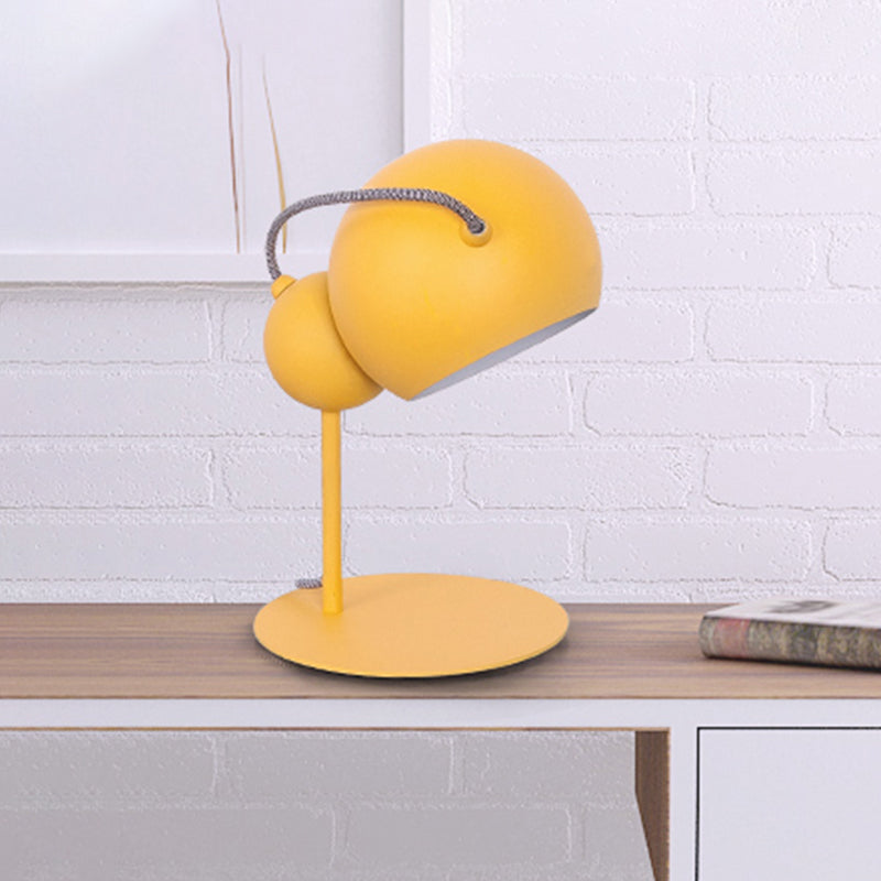 Lampada da tavolo globo rosa/giallo/verde Lampada da lettura modernista metallizzata a 1 luce con paralume regolabile per camera da letto