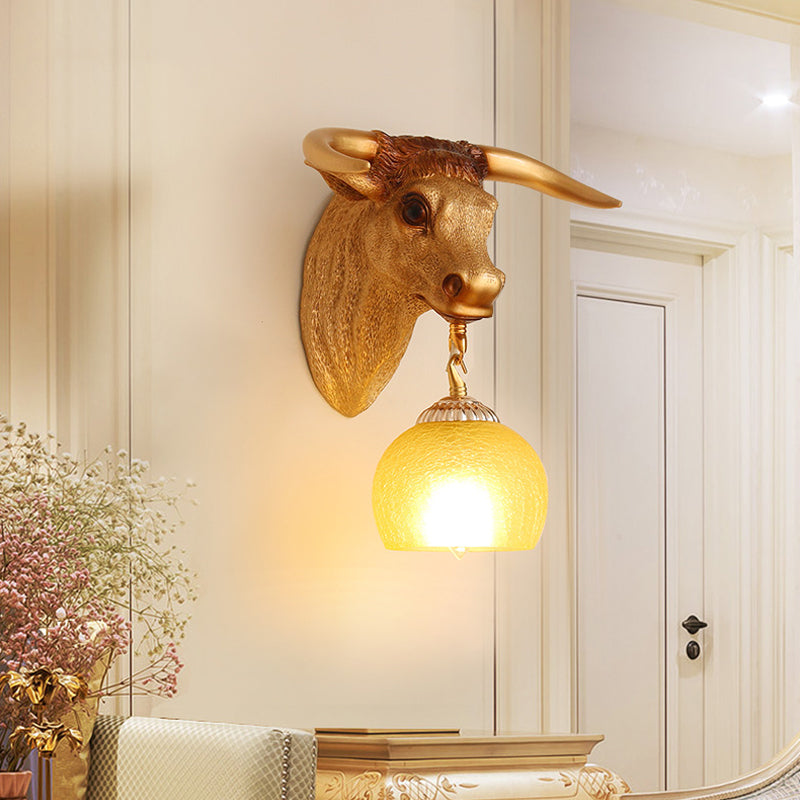 1-Head Resin Wall Light Fixture Country Gold Ox Head Wall Mounted Lamp with Ball Crackle Glass Shade
