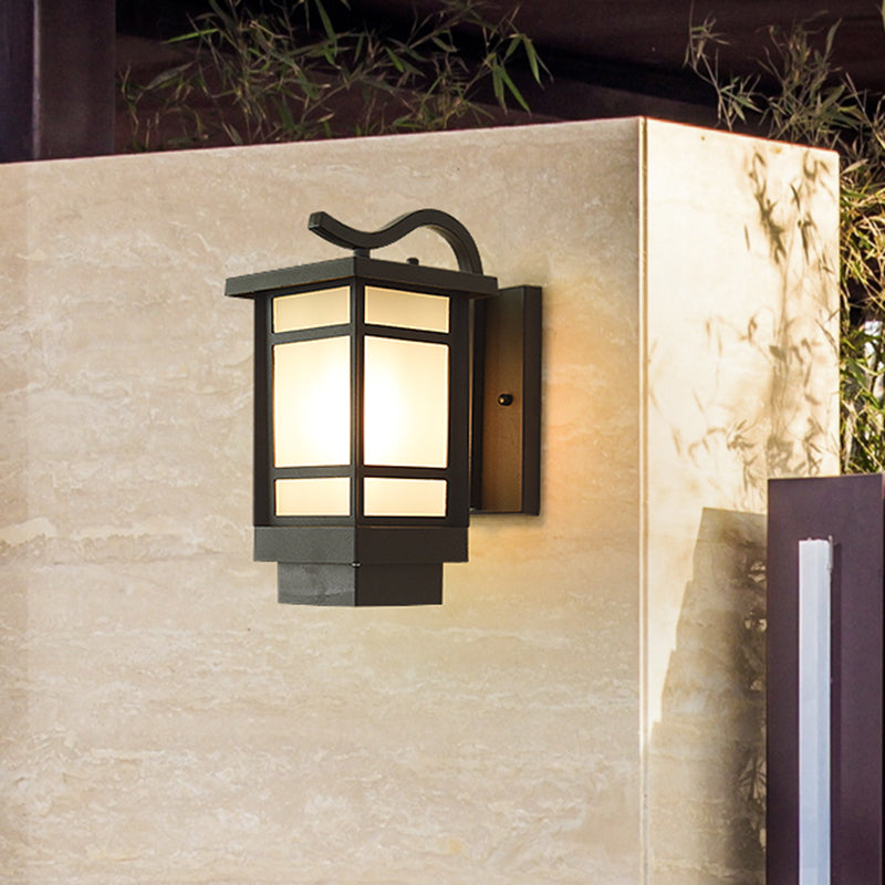 Idee di illuminazione a parete a 1 bulbo Cuboide Cuboide Opaline Glass Wall Monted Lampada con telaio in metallo in nero