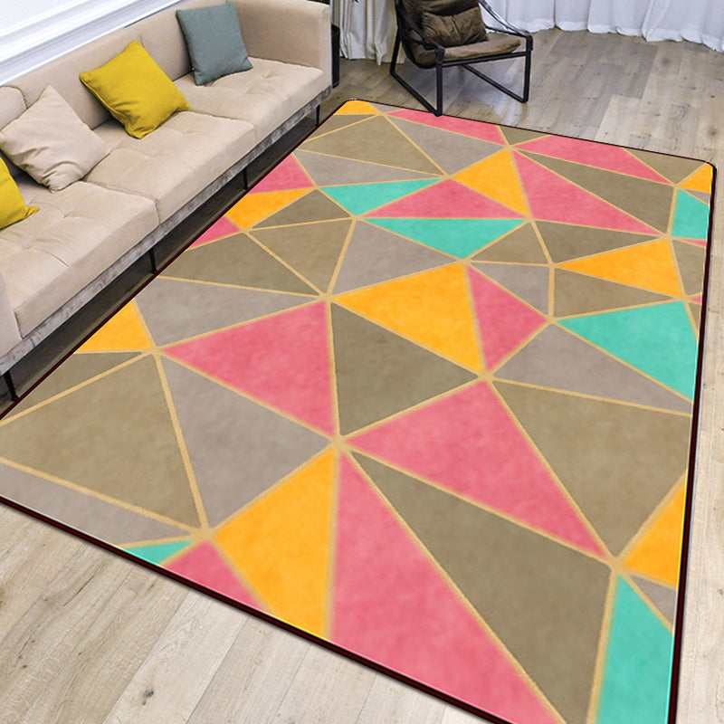 Brown Bedroom Rug Modern Color Block Triangle Pattern Area Rug Polyester Stain-Resistant Carpet