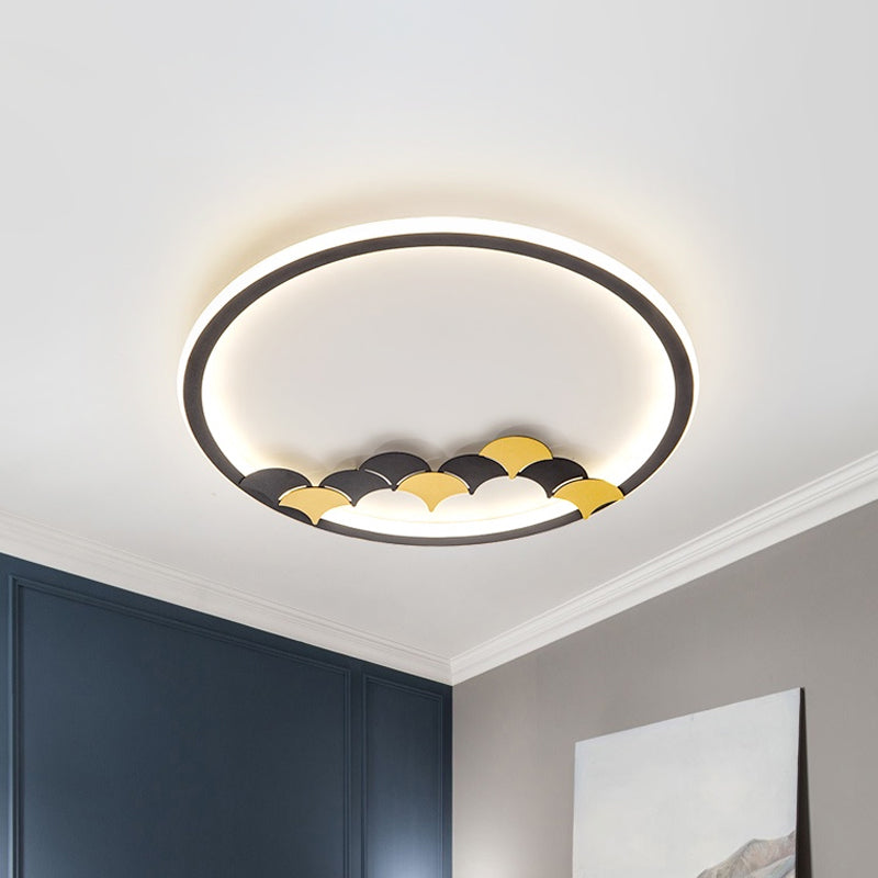 Simple Round/Square Ceiling Flush Acrylic LED Corridor Flush Mount Lamp with Leaf/Geometric Design in Black