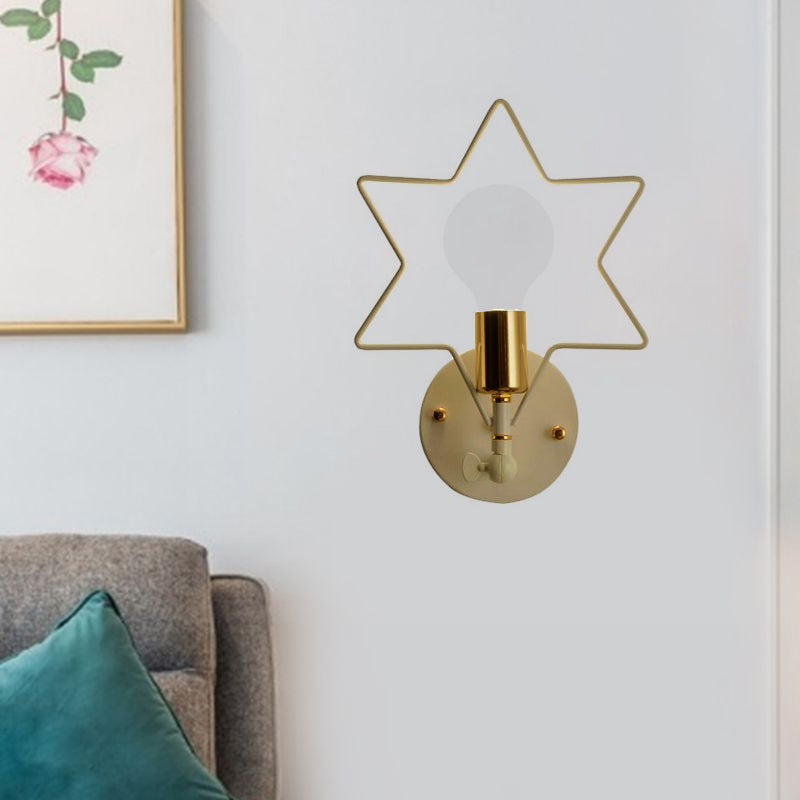 Metal Star/Flower/Loving Heart Wall Lamp Simple Style 1 Light Wall Mounted Lighting in White for Study Room