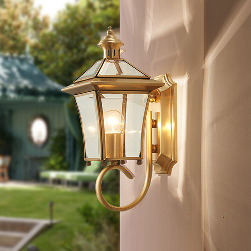 Clear Glass Lantern Wall Light Retro Style 1 Bulb Lodge Wall Lighting Ideas in Brass