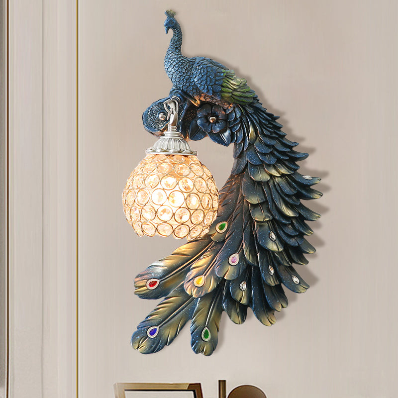 Cotta de pared de pavo real un solo cabeza Cottage White/Red/Blue Resin Wall Lighture con sombra de cristal K9 transparente, izquierda/derecha