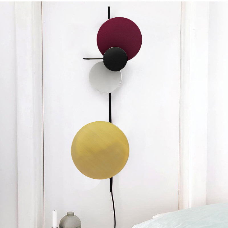 Circular Wall Mount Light Nordic Metallic Blue/Red/Pink LED Wall Lighting Fixture for Living Room