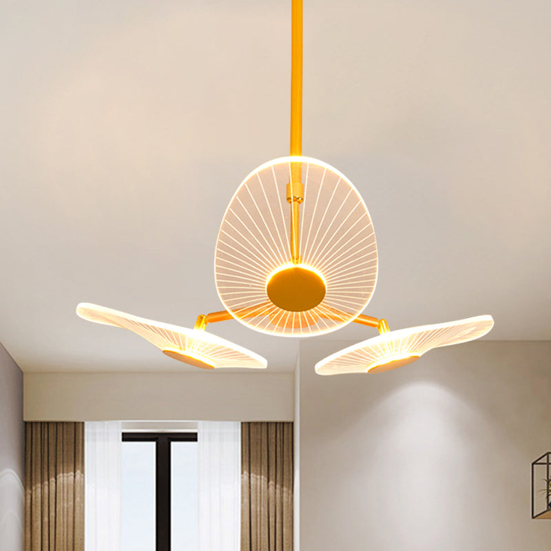 Ovales Kronleuchter leicht modernistische Acryl -LED -Goldhanglampen -Kit in warmem/weißem Licht für Schlafzimmer