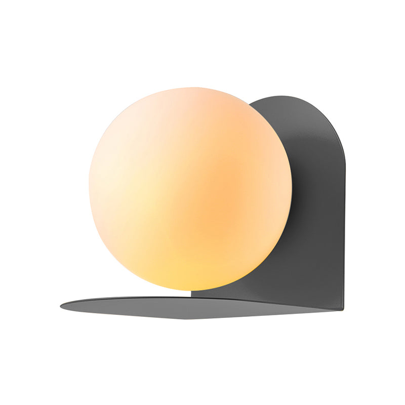 Luce da parete in globo bianca Luce di panna in vetro glassata per la camera da letto per bambini