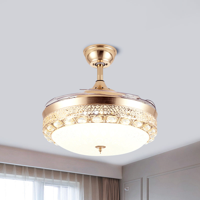 Zeitgenössische Kuppel Semi Flush Mount Frostedglas LED LAGLORDER LABER IN GOLD mit 3 Klingen, 19 "breit