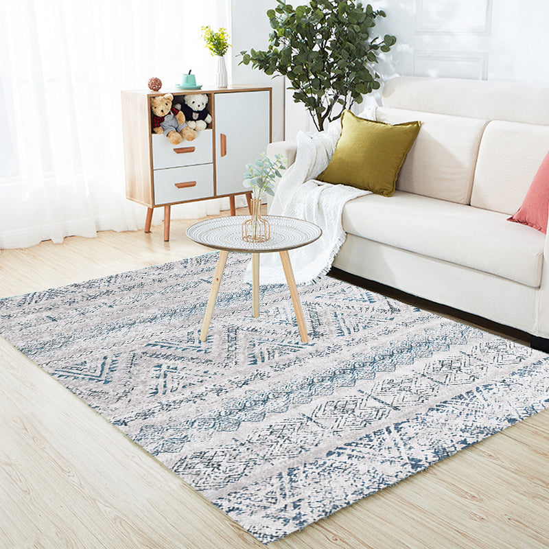 Retro Striped Pattern Rug Grey Polyester Rug Washable Pet Friendly Anti-Slip Carpet for Living Room