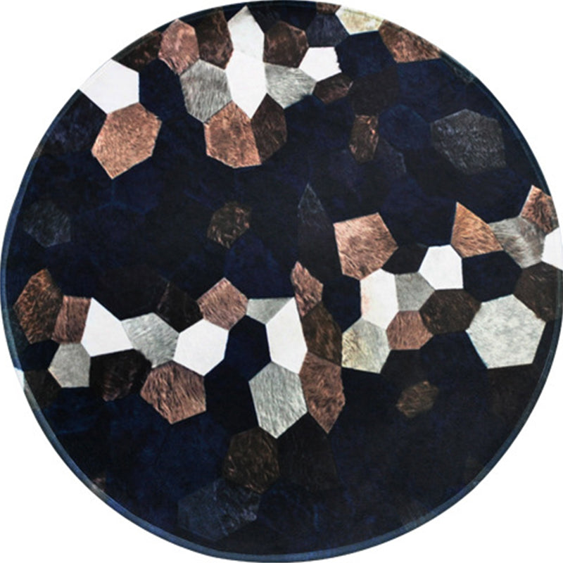 Black Novelty Rug Polyester Geometric Pattern Rug Pet Friendly Machine Washable Anti-Slip Backing Carpet for Decoration