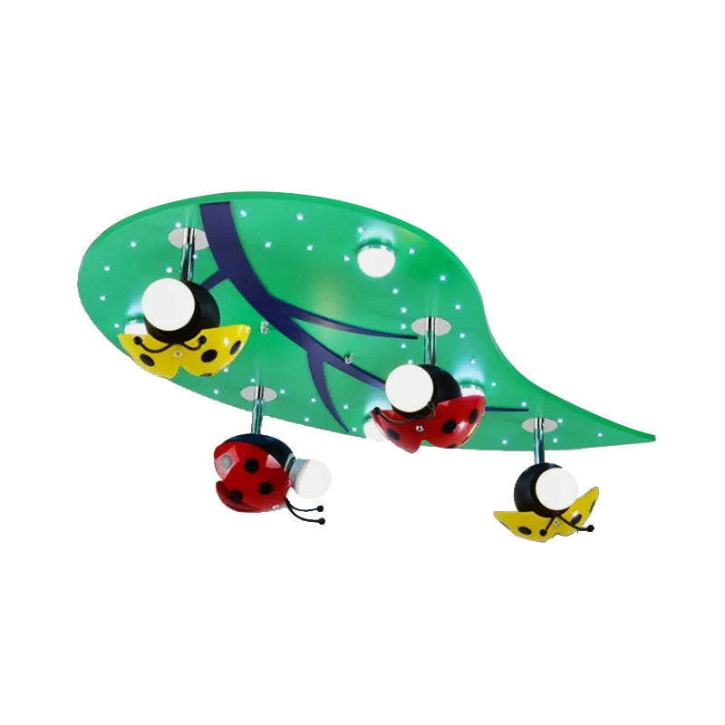 Lustre d'arbre en bois avec coccinelle salle de jeux moderne encastré lumière verte