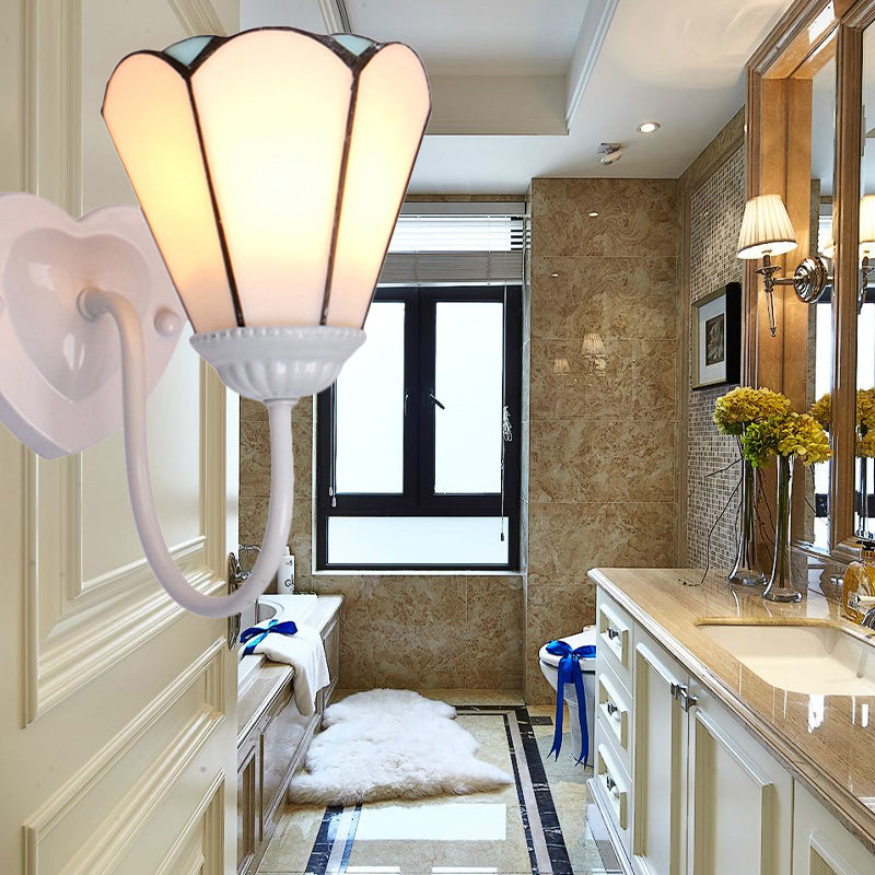 Stained Glass Lily Wall Mount Light Tiffany 1 Head White/Blue/Antique Brass Sconce Lighting for Hallway