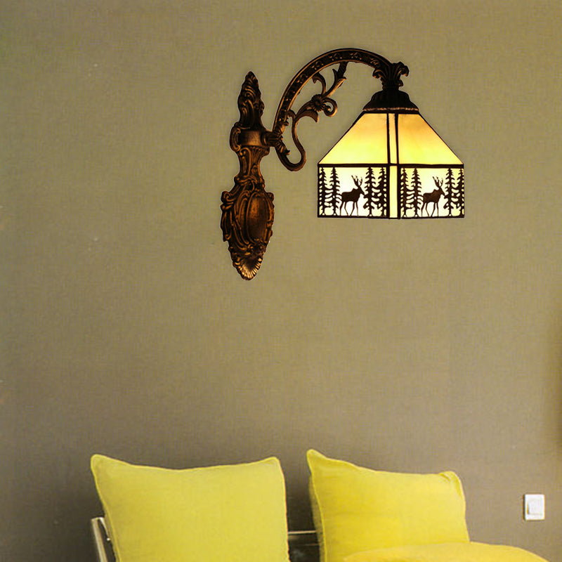 1 Light Forest Deer Wall Light with Lodge Shade Tiffany Rustic Wall Sconce in Beige for Hotel