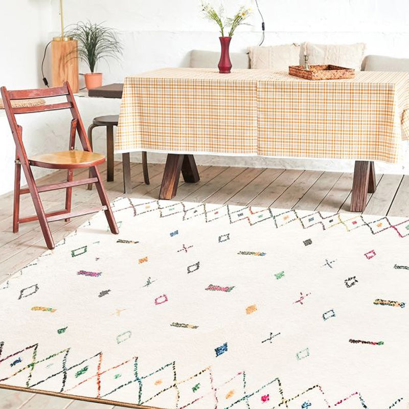 Retro Tribal Pattern Rug Light Grey Polyester Washable Pet Friendly Anti-Slip Carpet for Living Room