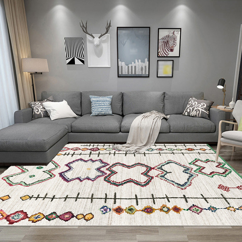Retro Tribal Pattern Rug Light Grey Polyester Washable Pet Friendly Anti-Slip Carpet for Living Room