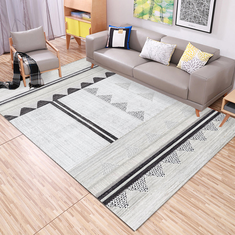 Tapis de motif tribal unique Gris clair bohème Polyester Pet Pet Friendly non glissement support de dossier lavable pour le salon