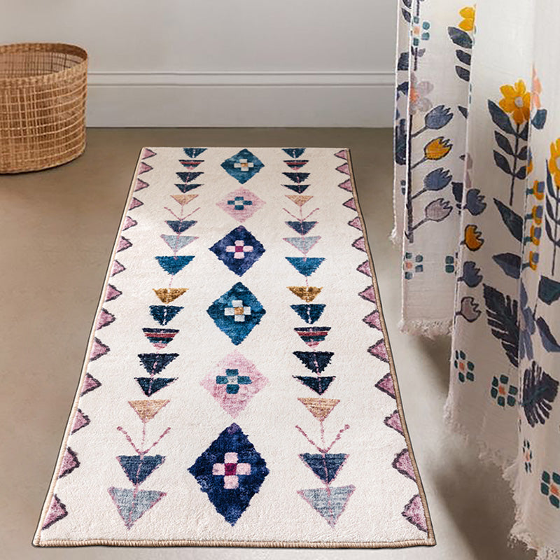 Bohemian Rhombus Pattern Rug White Polyester Rug Machine Washable Non-Slip Backing Area Rug for Bedroom