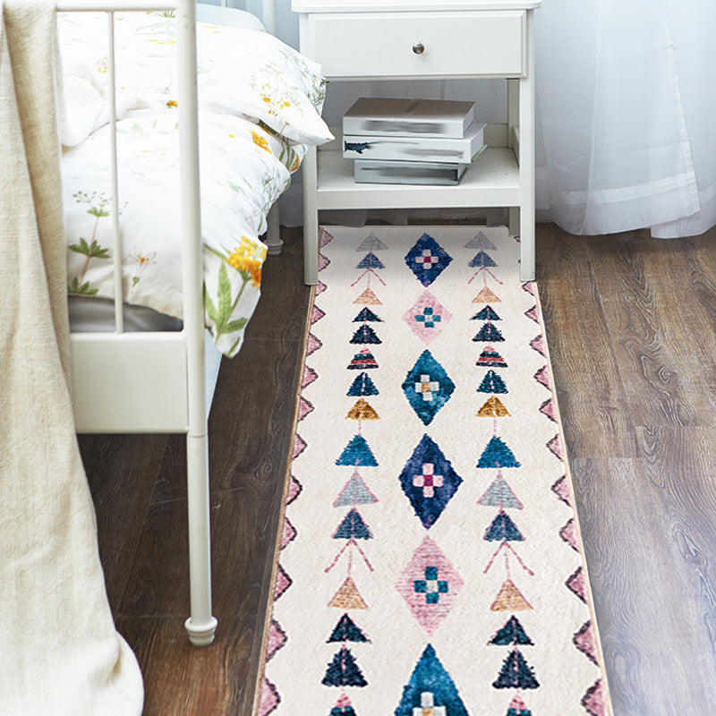 Bohemian Rhombus Pattern Rug White Polyester Rug Machine Washable Non-Slip Backing Area Rug for Bedroom