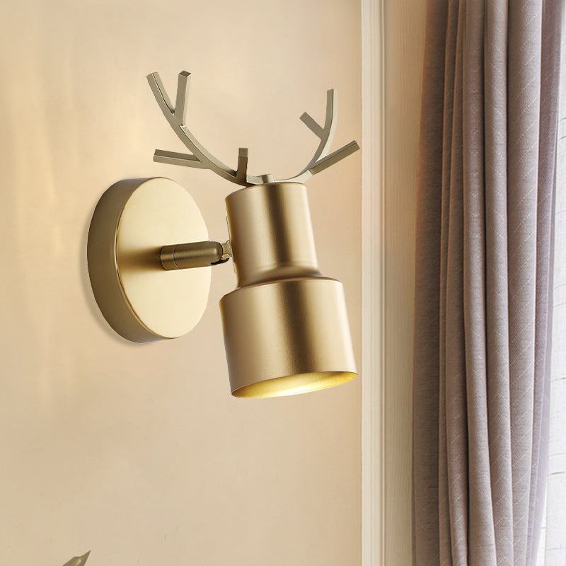 1-Licht-Schlafzimmer Wandlampe Makkaron-Geweih-LED-Wandleuchte mit zwei Trommelmetallschatten