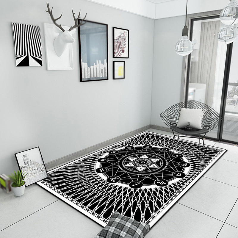 Black Geometric Pattern Rug Polyester Modern Rug Washable Anti-Slip Pet Friendly Area Rug for Living Room
