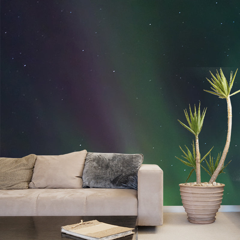 Aurora on Starry Sky Mural in Purple-Green Modernism Wall Covering for Living Room