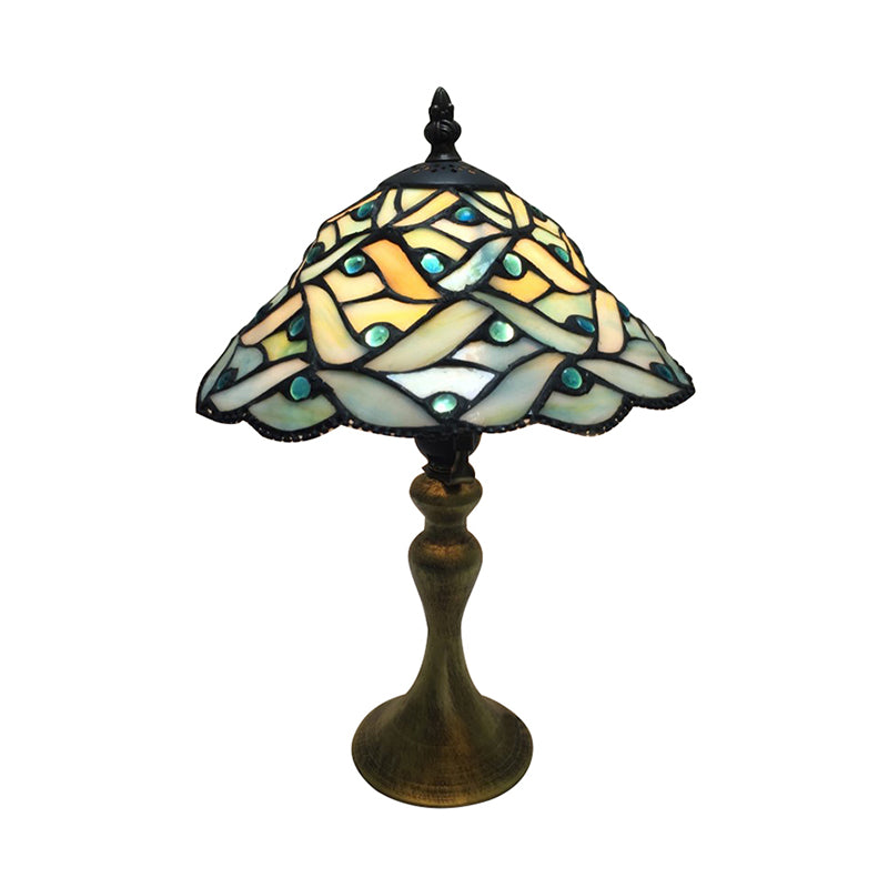 Lampada da scrivania conica in vetro colorato per sala studio 1 luce Lampada da scrivania antica Tiffany in verde per comodino