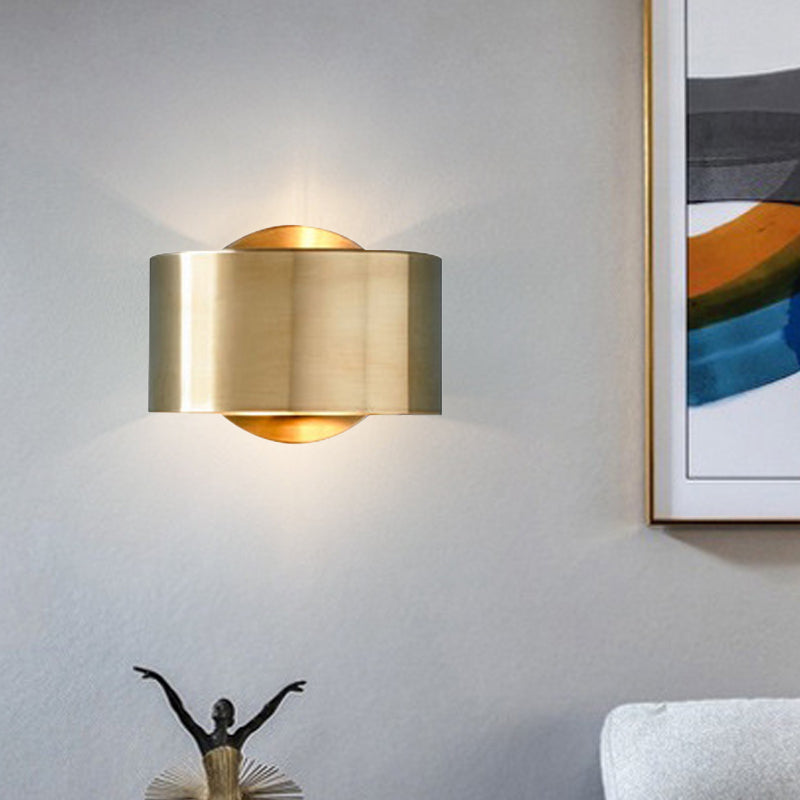 Gold Round Wall Light Sconce Colonialism Style Metal 1 Light Living Room Wall Lighting Fixture