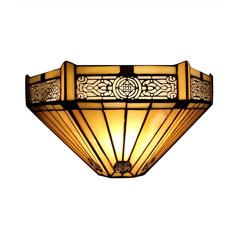 Art Glass Half-Cone Wall Light Tiffany Style 1 Light Wall Sconce in Beige/Amber for Living Room