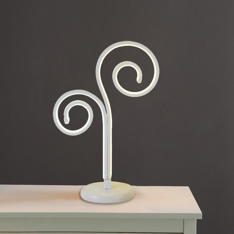 Metallic Swirling Nightstand Lamp Contemporary Black/White/Gold LED Desk Light with Circle Pedestal