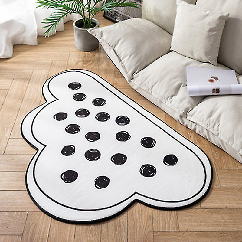 Tapis de motif nuage blanc avec taches de nouveauté en polyester