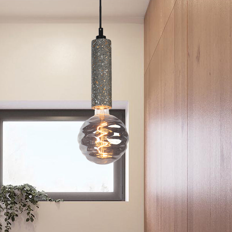 Style simple orbe pendentif léger verre fossette 5 "W 1 lampe à suspension légère avec déco de tube gris / blanc pour boutique en tissu