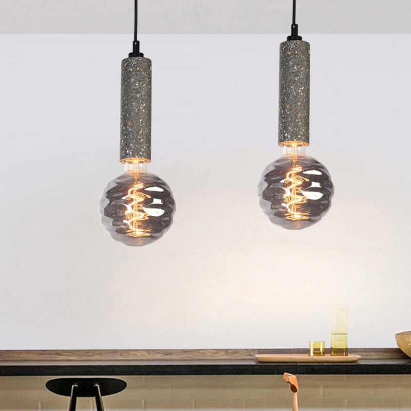 Style simple orbe pendentif léger verre fossette 5 "W 1 lampe à suspension légère avec déco de tube gris / blanc pour boutique en tissu